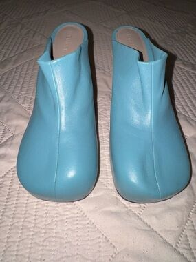 Bottega Veneta Turquoise Leather Slip-On Mules